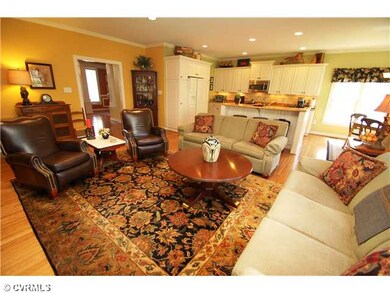 Den/Family/Great Room - Spacious and bright open f