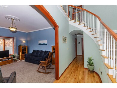 2170 E Sixth Ave, Sutherlin, OR 97479 - photo 7