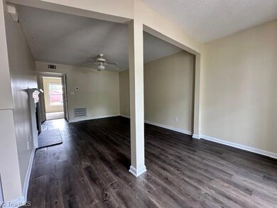 2911 Spring Garden St unit B, Greensboro, NC 27403 - photo 3