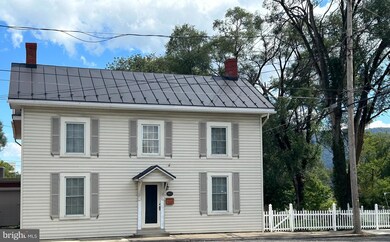 145 S Holliday St, Strasburg, VA 22657 - photo 2