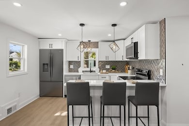 26 Lamb St, Attleboro, MA 02703 - photo 3