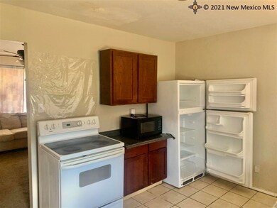1816 N Grayson St, Hobbs, NM 88240 - photo 4