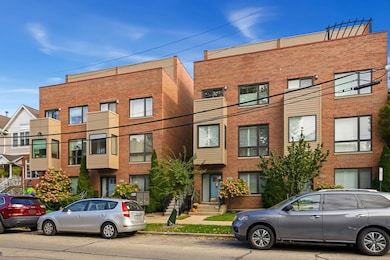 645 Custer Ave unit 103, Evanston, IL 60202 - photo 2