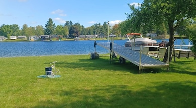 6609 Swallow Dr, Harrison, MI 48625 - photo 3