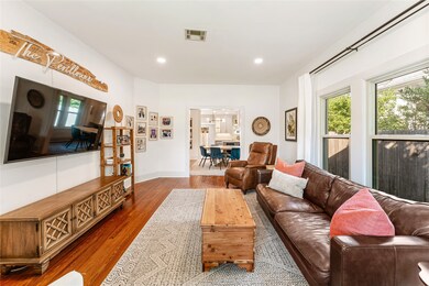 Neutral paint, can lighting, refinished hardwood f