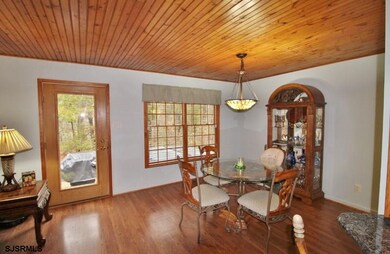 8 Camelot Ct, Egg Harbor Township, NJ 08234 - photo 4