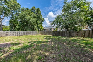 919 Mallery St, Saint Simons Island, GA 31522 - photo 4