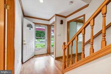 713 Barberry Dr, Cinnaminson, NJ 08077 - photo 5