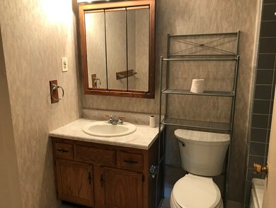 53 Fountain Ln unit 14, South Weymouth, MA 02190 - photo 4