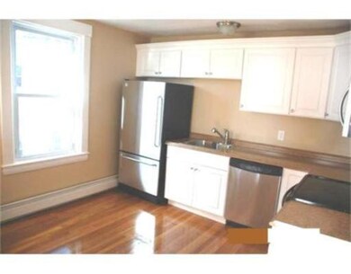 45 Vernon St unit 2, Waltham, MA 02453 - photo 2