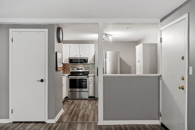 700 Robbins Ave unit 24, Dracut, MA 01826 - photo 7