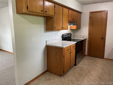 501 West Creek, Okmulgee, OK 74447 - photo 5