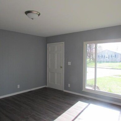 Features an abundance of natural light