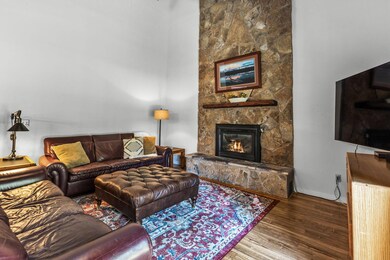 18027 Sandhill Ln, Sunriver, OR 97707 - photo 7