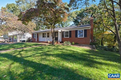 611 Shamrock Rd, Charlottesville, VA 22903 - photo 2