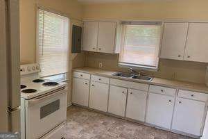 198 Collins Dr, Columbus, GA 31903 - photo 5