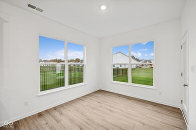 10714 Mangrove Dr, Indianapolis, IN 46239 - photo 7