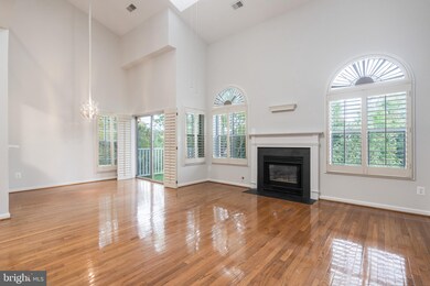 2331 Henshaw Place unit 301, Alexandria, VA 22311 - photo 4