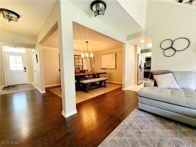 10127 Outrigger Cove unit 3, Aurora, OH 44202 - photo 6