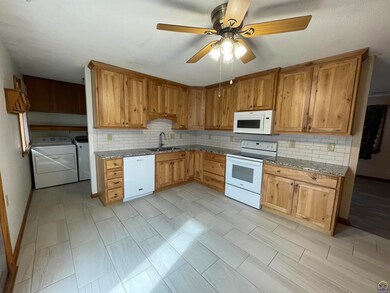 4201 SW 33rd Terrace, Topeka, KS 66614 - photo 2