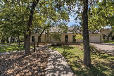 125 Tanglewood Dr, Fredericksburg, TX 78624 - photo 2