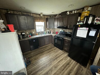 475 Wabash Rd unit 35, Ephrata, PA 17522 - photo 2