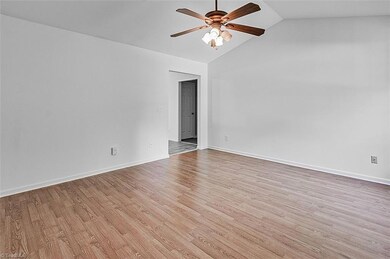 2112 King Ct, Asheboro, NC 27203 - photo 2