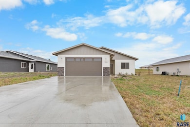 1004 S 6th Ave, Rock Rapids, IA 51246 - photo 2