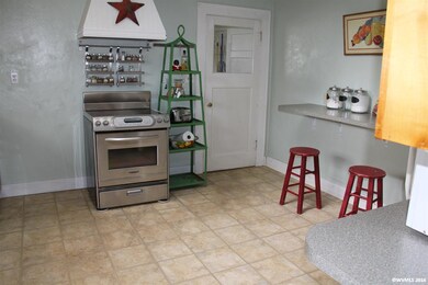 1117 10th Ave SW, Albany, OR 97321 - photo 7