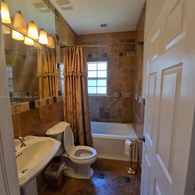 2136 NW 4th St, Fort Lauderdale, FL 33311 - photo 6