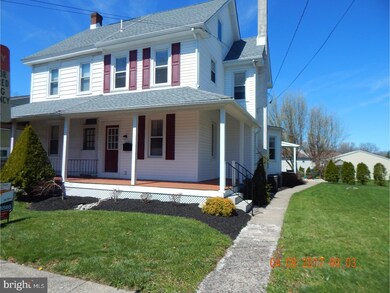 355 W Broad St unit 13, Telford, PA 18969 - photo 2