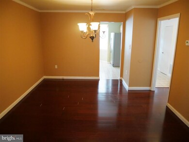 15009 Cherrywood Dr, Laurel, MD 20707 - photo 6