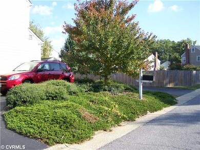 Exterior Front - circle drive, paved
