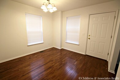 Dining Area 1