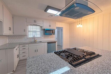 2015 N Crockett St, Sherman, TX 75092 - photo 6