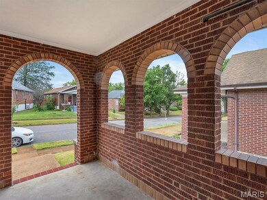 6225 Juniata St, Saint Louis, MO 63139 - photo 2
