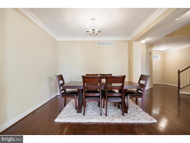 1026 Thorndale Dr, Lansdale, PA 19446 - photo 5