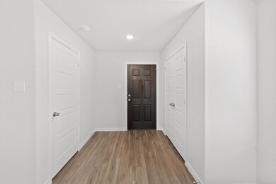 3904 Kings Dr, Ennis, TX 75119 - photo 3