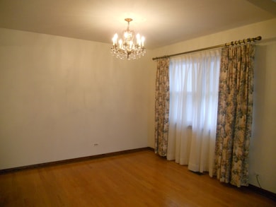 5955 W Maple Ave, Berkeley, IL 60163 - photo 4