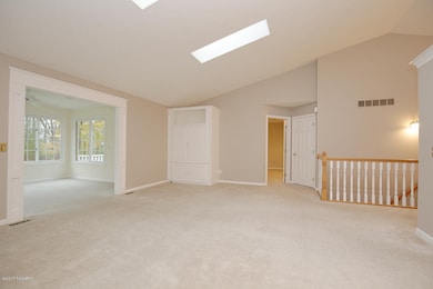 2042 Payton Ln NE unit 51, Grand Rapids, MI 49505 - photo 5