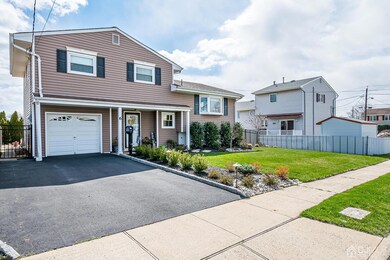 6 Bayberry Ct, Port Reading, NJ 07064 - photo 3