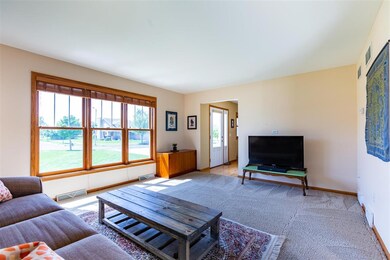 5158 Fox Sedge Ln, Fitchburg, WI 53711 - photo 5