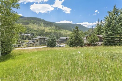 2379 Chamonix Ln-005