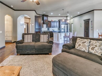 1104 Samantha Ln, Moore, OK 73160 - photo 5