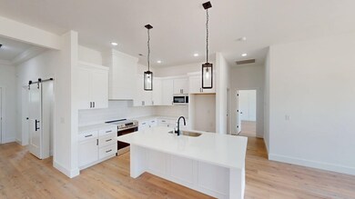 1020 S November Dr, Boiling Springs, SC 29316 - photo 4