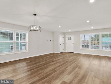 114 Potomac St, Boonsboro, MD 21713 - photo 4