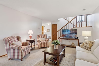 8764 Cottonwood Ln N, Maple Grove, MN 55369 - photo 4