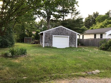 77 Wareham Rd, Marion, MA 02738 - photo 3