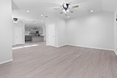 501 Shaw St, Cleburne, TX 76033 - photo 5