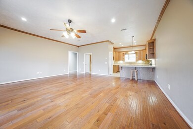 11834 Old Oaks Ln, Conroe, TX 77385 - photo 5